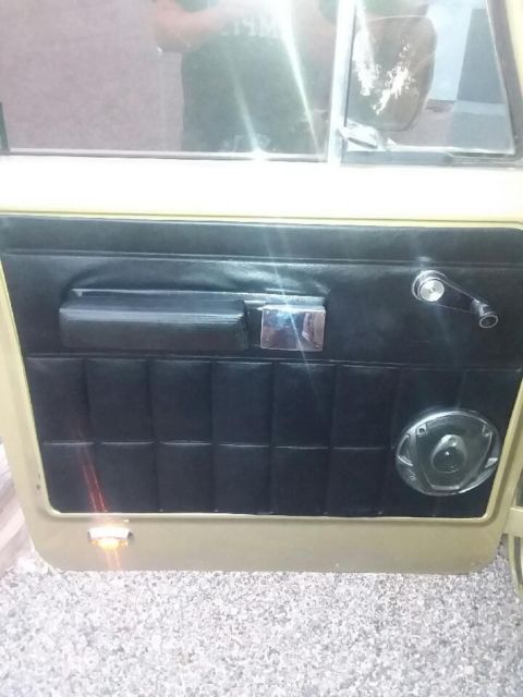 1972 International Harvester 1210 series BLACK - photo 13