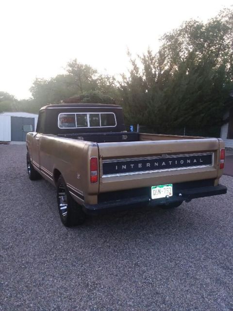 1972 International Harvester 1210 series BLACK - photo 2
