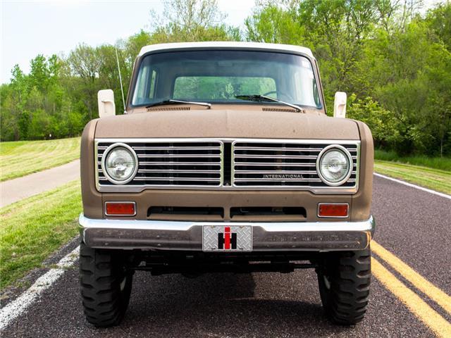 1972 International-Harvester Travelette 1210 Travelette - photo 2