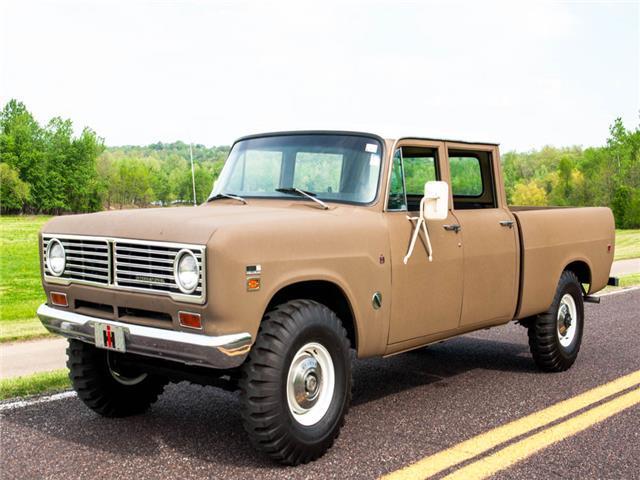 1972 International-Harvester 1210 Travelette 4x4 Pickup 1972 International-Harvester Travelette 1210 Travelette