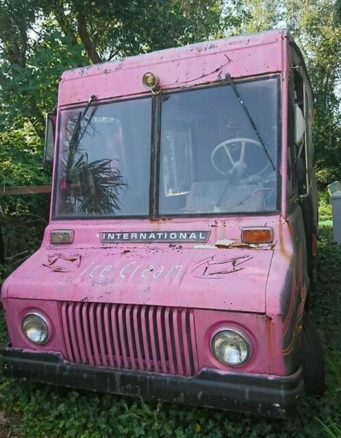 1972 International M1200 Vintage Ice Cream Truck Step Van Stepvan IH Metro 1972 International Harvester M1200