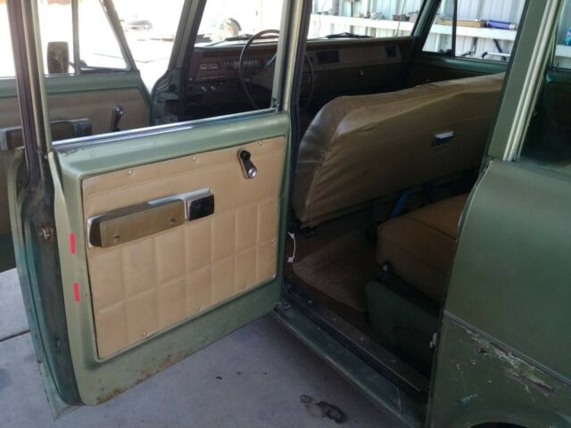 1972 International Harvester 1010 - photo 11