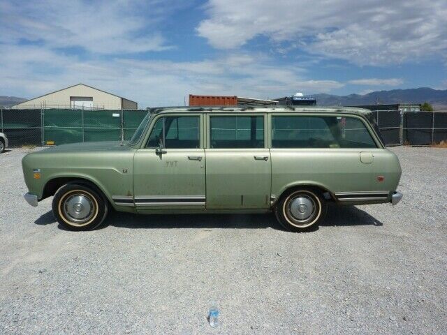 1972 INTERNATIONAL TRAVELALL 9 PASS 345 V8 VERY NICE TOTALLY ORIGINAL AIR COND ! 1972 International Harvester Other