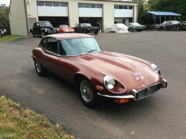 1972 JAGUAR E- TYPE 2+2 V12 4-SPEED MANUAL 1972 Jaguar E-Type Matching numbers /Original Paint