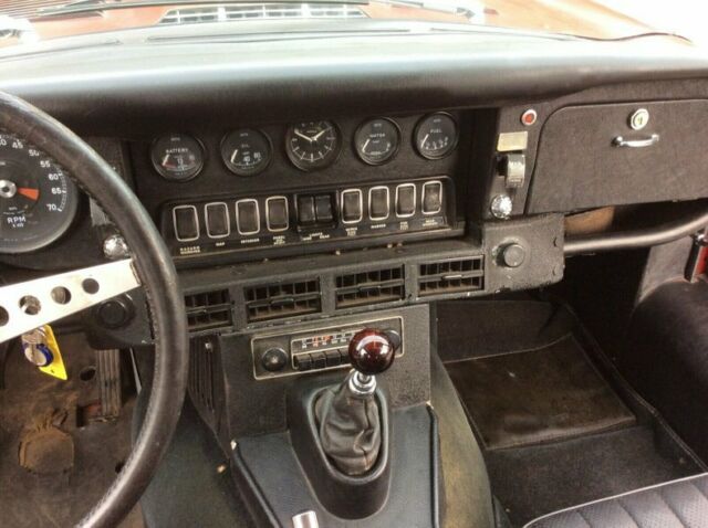 1972 Jaguar E-Type Matching numbers /Original Paint - photo 12