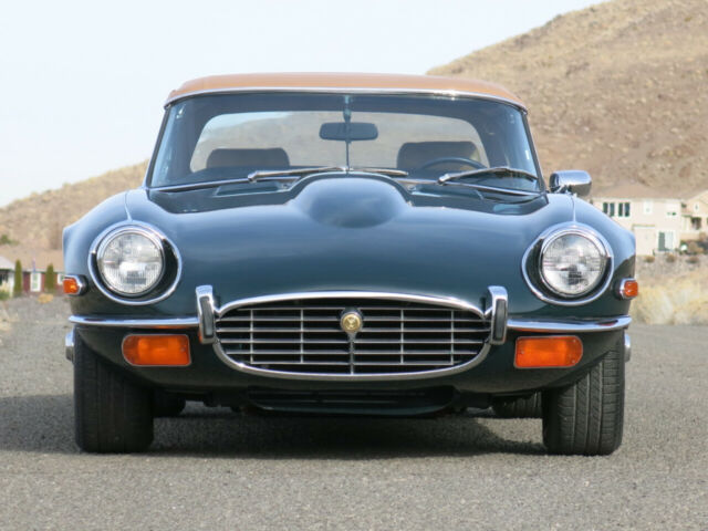 1972 Jaguar E-Type V12 Roadster - photo 10