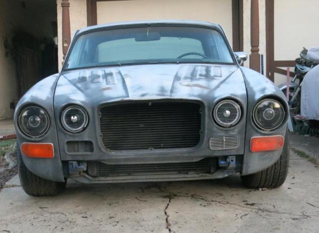 1972 Jaguar XJ6 with 406 CID Chevy V8 and GM 700R4 Transmission 1972 Jaguar XJ6