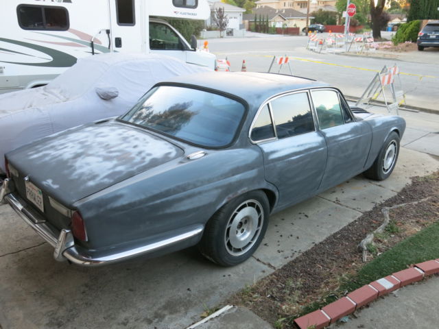 1972 Jaguar XJ6 - photo 5
