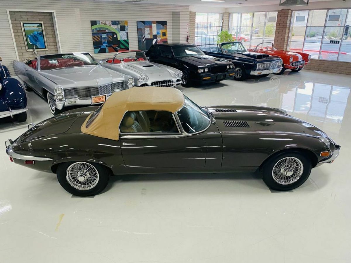 1972 Jaguar XK - photo 12
