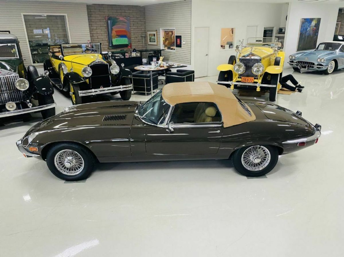 1972 Jaguar XK - photo 6