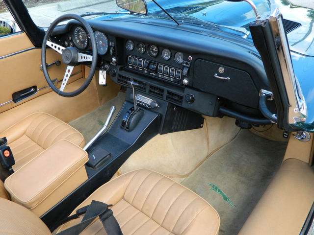 1972 Jaguar E-Type XKE V-12 ROADSTER E-TYPE BRITISH RACING GREEN - photo 10
