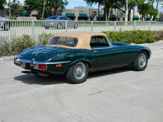 1972 Jaguar E-Type XKE V-12 ROADSTER E-TYPE BRITISH RACING GREEN - photo 12