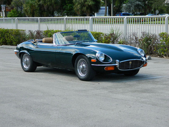 1972 Jaguar E-Type XKE V-12 ROADSTER E-TYPE BRITISH RACING GREEN - photo 7