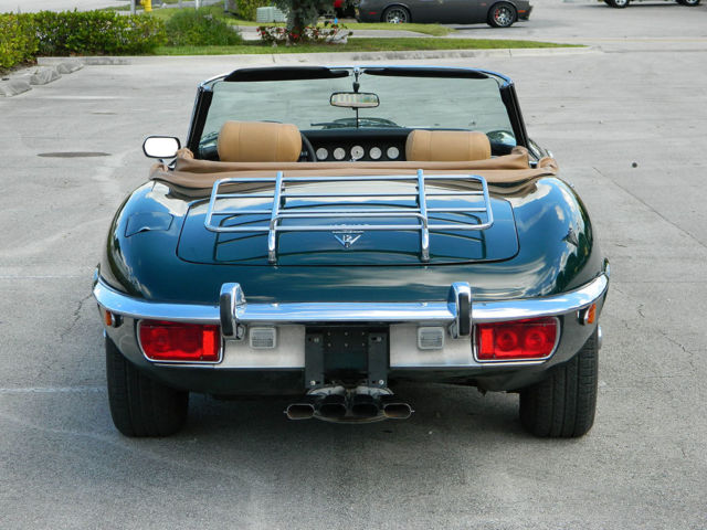 1972 Jaguar E-Type XKE V-12 ROADSTER E-TYPE BRITISH RACING GREEN - photo 9