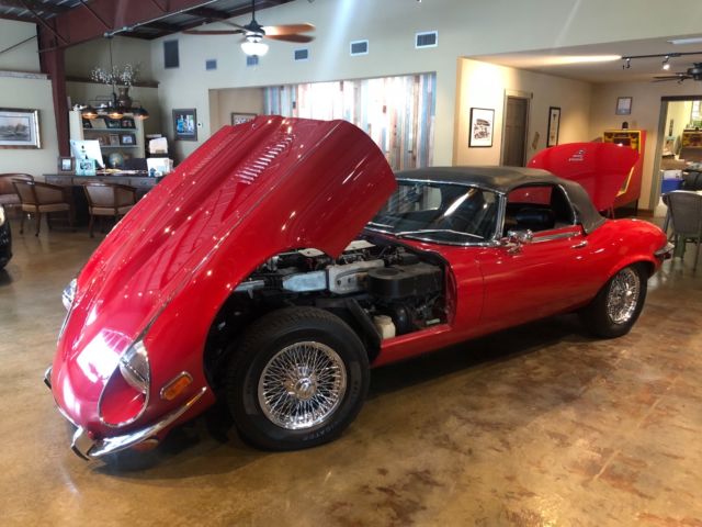 1972 Jaguar XKE E-Type V12 Automatic Convertible 1972 Jaguar E-Type XKE V12 Convertible