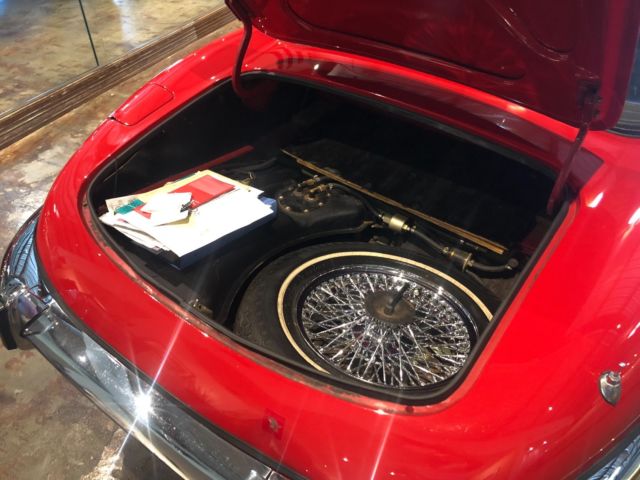 1972 Jaguar E-Type XKE V12 Convertible - photo 3