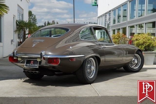 1972 Jaguar XK V12 Coupe - photo 3