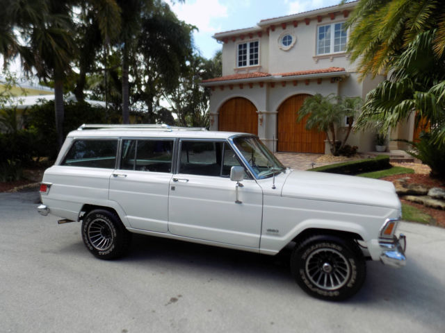 1972 Jeep Wagoneer - photo 4