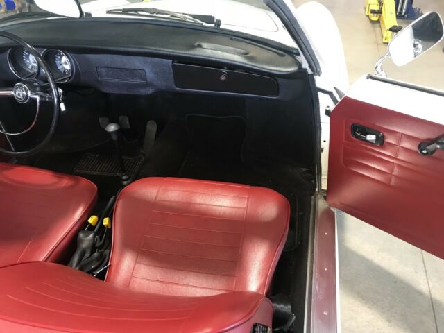 1972 Volkswagen Karmann Ghia - photo 10