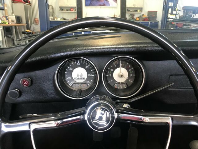 1972 Volkswagen Karmann Ghia - photo 13