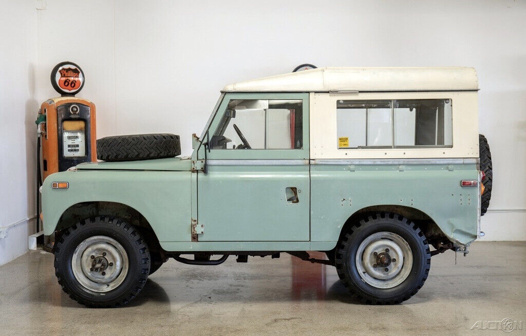 1972 Land Rover Series III 88 Series 3 - photo 2