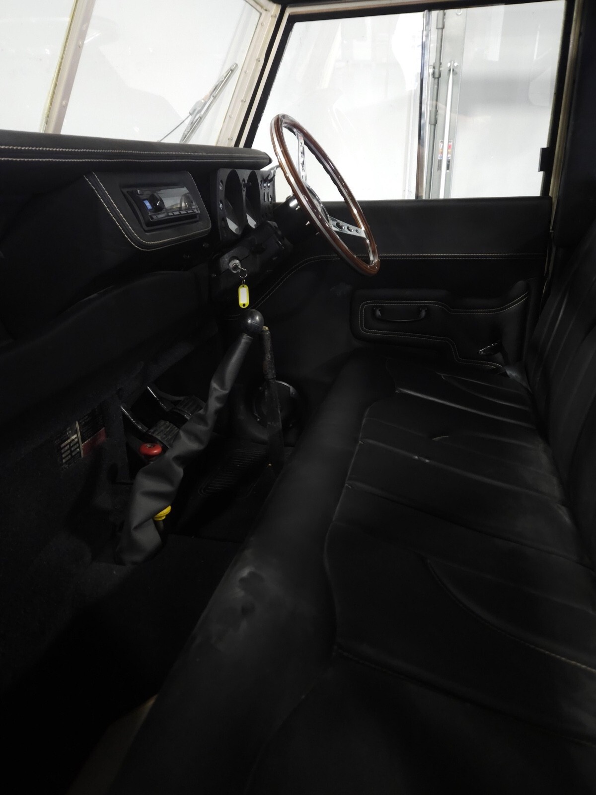 1972 Land Rover Defender - photo 13
