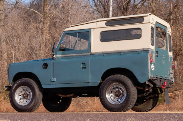 1972 Land Rover Defender 4x4 - photo 3