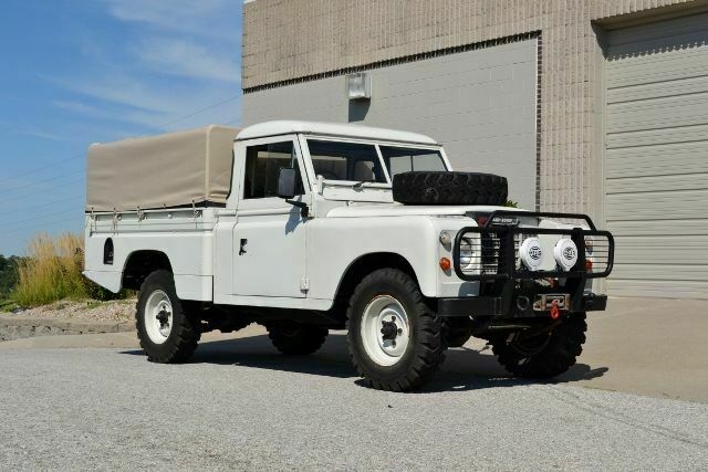 1972 Land Rover PICKUP --