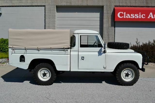 1972 Land Rover PICKUP -- - photo 2