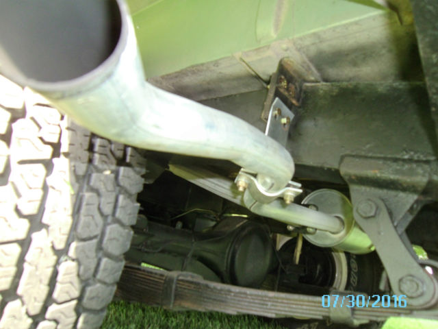 1972 Land Rover Defender Iconic Pastel Green and Limestone - photo 10