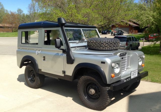 1972 Land Rover Defender - photo 2