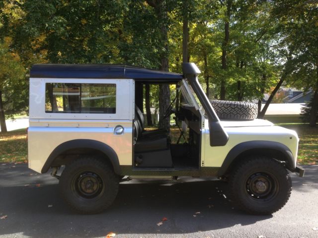 1972 Land Rover Defender - photo 8