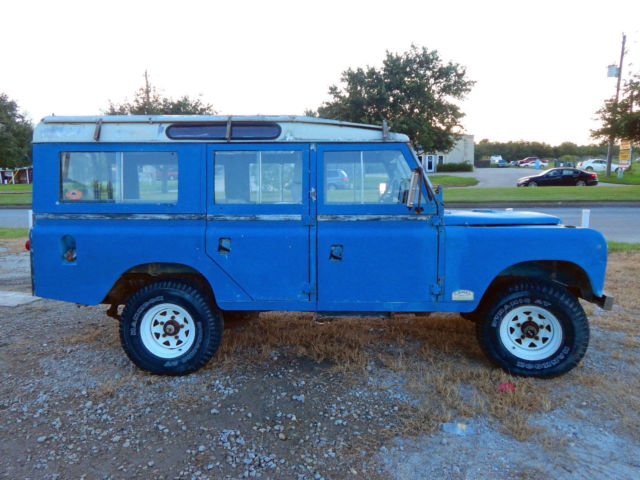 1972 Land Rover Defender 109 Station Wagon - photo 2