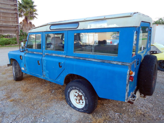 1972 Land Rover Defender 109 Station Wagon - photo 6