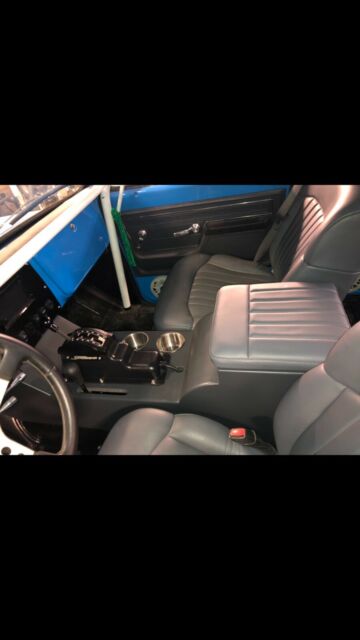 1972 Chevrolet Suburban - photo 13