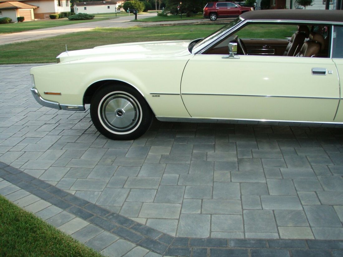 1972 Lincoln Mark Series - photo 3