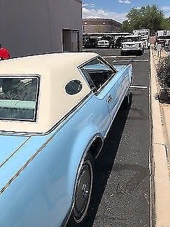 1972 Lincoln Mark Series - photo 2