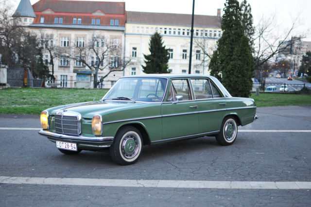 1972 Mercedes-Benz 200-Series 230/8 Sedan - photo 5
