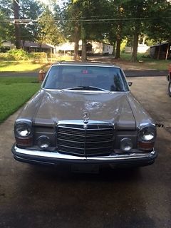 1972 Mercedes-Benz 200-Series 2 door coupe - photo 6