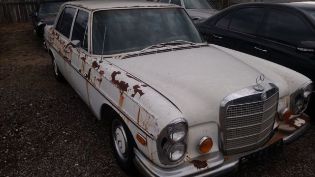 1972 Mercedes 280 SEL 280SEL 4.5 108 1972 Mercedes-Benz 200-Series