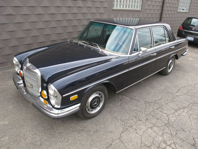1972 Mercedes-Benz 200-Series 280SE - photo 12