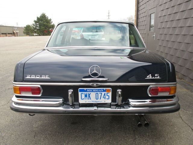 1972 Mercedes-Benz 200-Series 280SE - photo 6