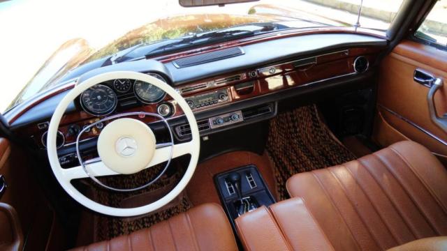 1972 Mercedes-Benz 200-Series 280SEL (Long-body sedan) - photo 10