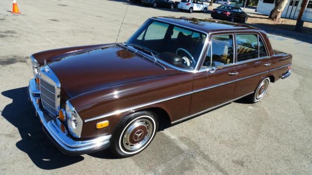 1972 Mercedes-Benz 200-Series 280SEL (Long-body sedan) - photo 9