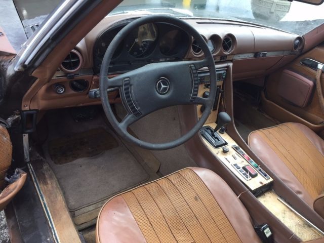 1972 Mercedes-Benz SL-Class Convertible - photo 12