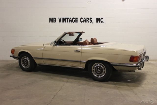 1972 Mercedes-Benz SL-Class Convertible - photo 13
