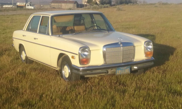 1972 Mercedes Benz 200 series 250 Clean original low miles leather seats 1972 Mercedes-Benz 200-Series