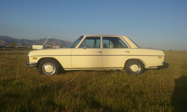 1972 Mercedes-Benz 200-Series - photo 8