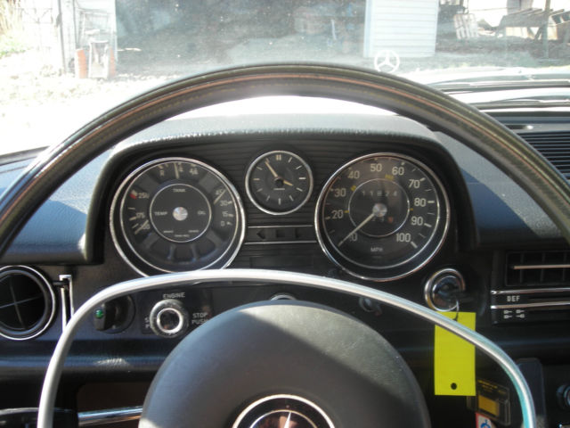 1972 Mercedes-Benz 200-Series - photo 5