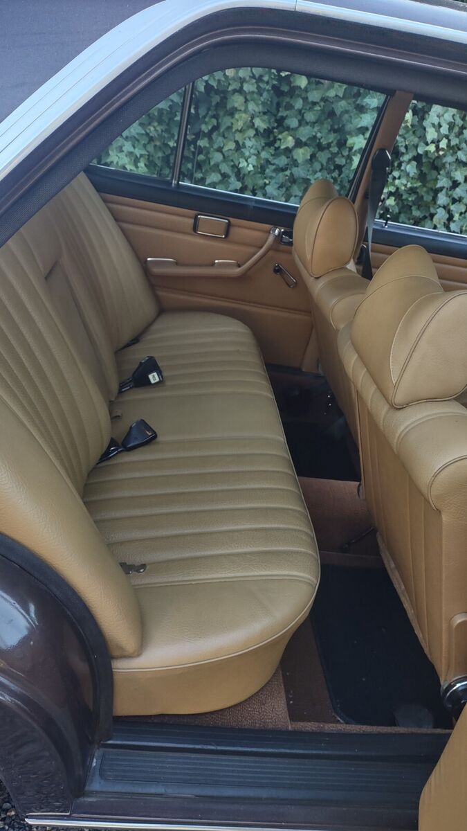 1972 Mercedes-Benz 200-Series - photo 8